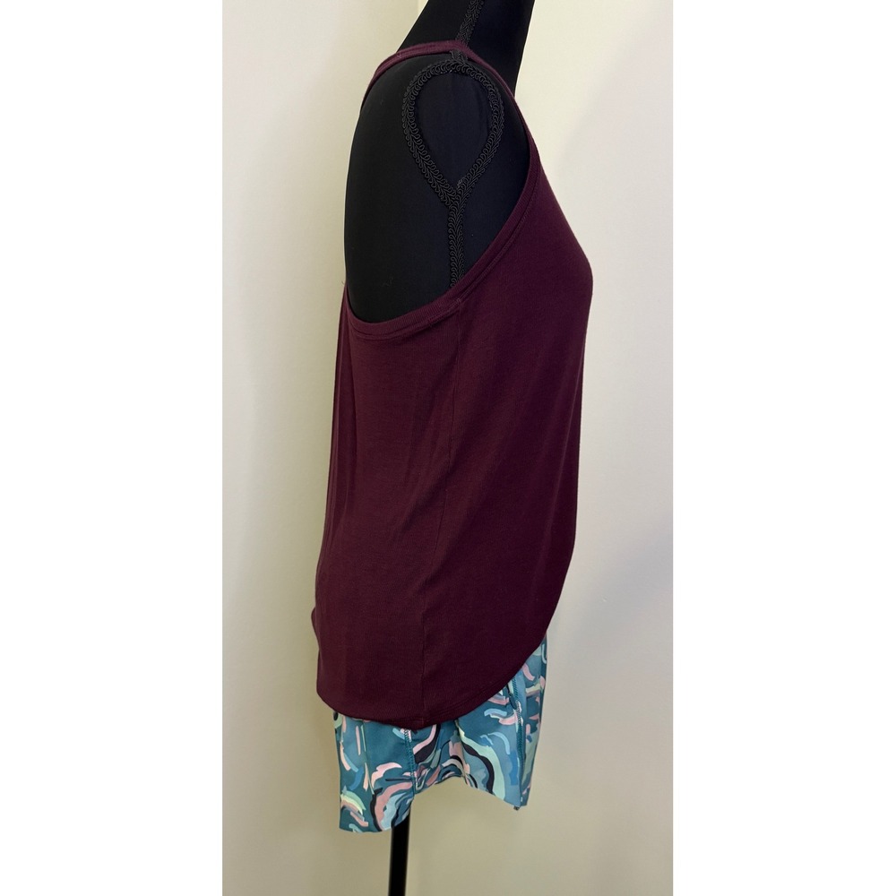 Athleta Womens Burgundy Ribbed Racerback Tank and Teal Floral Shorts Set Size M - Picture 2 of 9